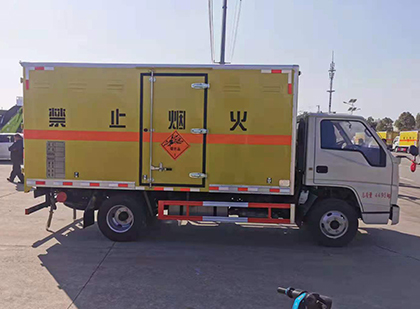 杨浦爆破器材运输车技术升级与安全合规新趋势